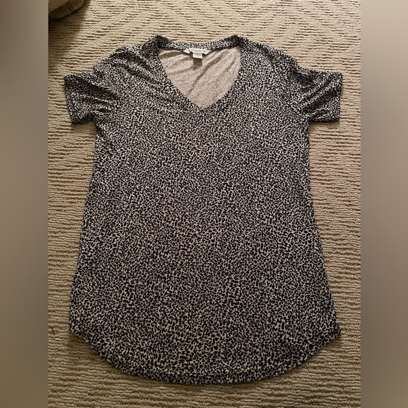 Athleta Vneck XS - Picture 1 of 2